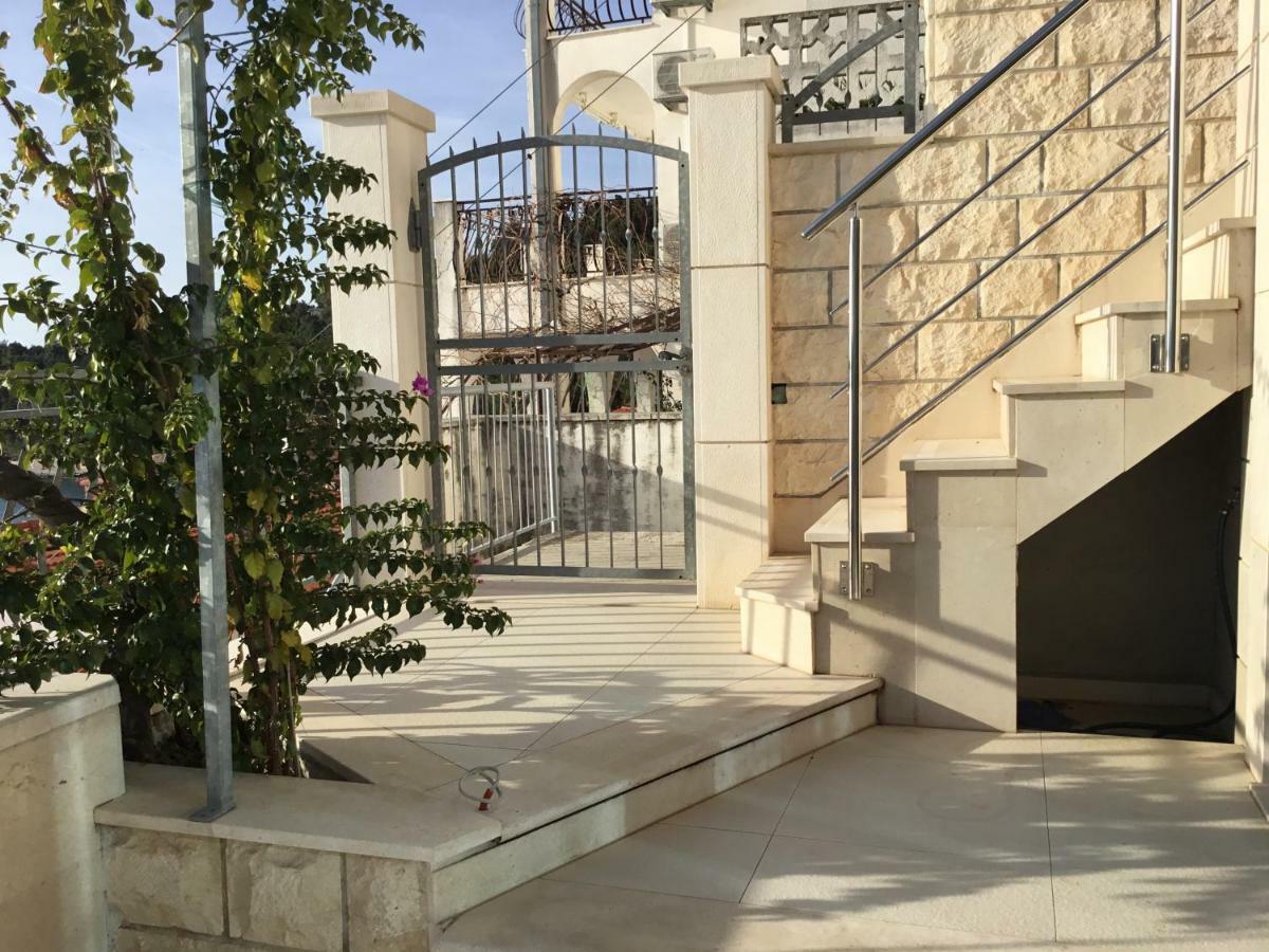 Beach Penthouse Diamond Omis Luaran gambar